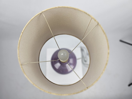 Image 1 of Holmegaard Design Tischlampe mit Glassockel lila