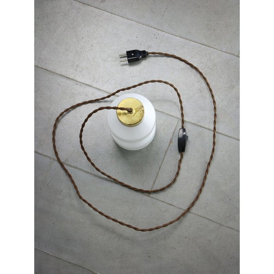 Image 1 of Nachttischlampe aus Messing und Opalin