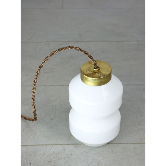Image 1 of Nachttischlampe aus Messing und Opalin