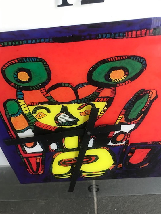 Image 1 of Jan Hetzepeter malt Uhr