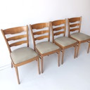 4x alte Holzstühle