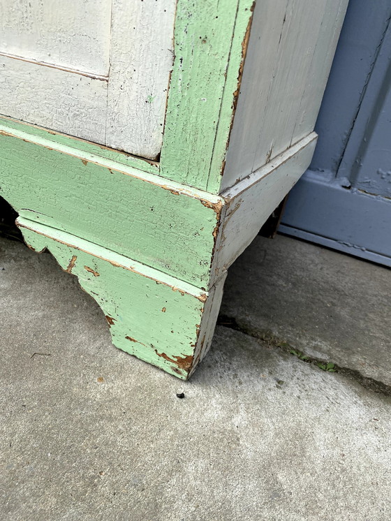 Image 1 of Brocante Mädchenschrank Grün Weiß