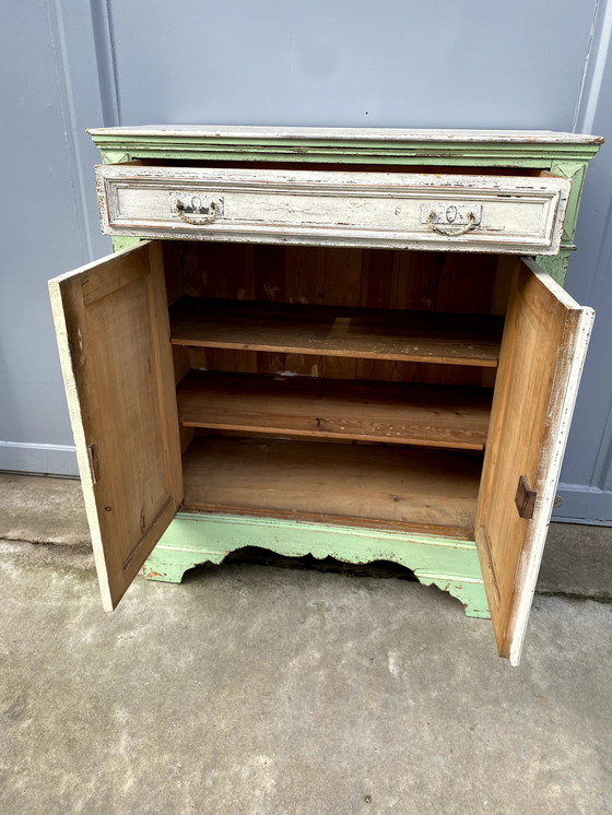 Image 1 of Brocante Mädchenschrank Grün Weiß