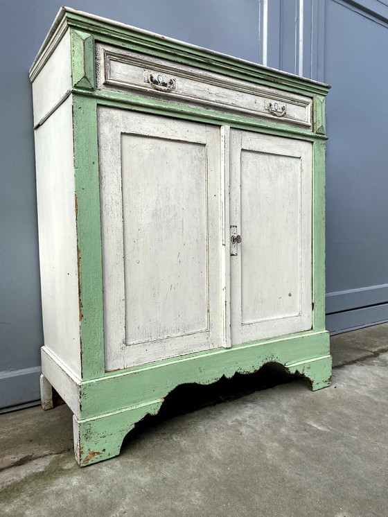 Image 1 of Brocante Mädchenschrank Grün Weiß