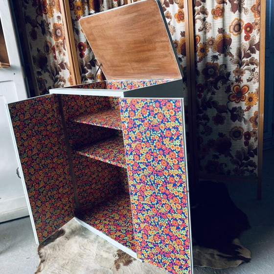 Image 1 of Vintage Barschrank mit 3 Öffnungen