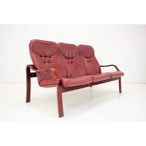 Image 1 of Vintage Dreisitzer-Ledersofa von Ton, Tschechoslowakei 1980
