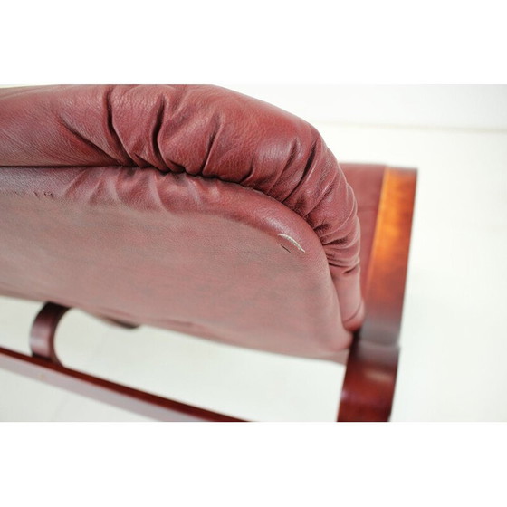 Image 1 of Vintage Dreisitzer-Ledersofa von Ton, Tschechoslowakei 1980