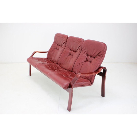 Image 1 of Vintage Dreisitzer-Ledersofa von Ton, Tschechoslowakei 1980