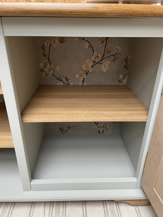 Image 1 of TV-Schrank