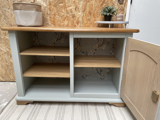 Image 1 of TV-Schrank