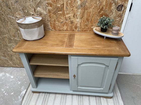 Image 1 of TV-Schrank