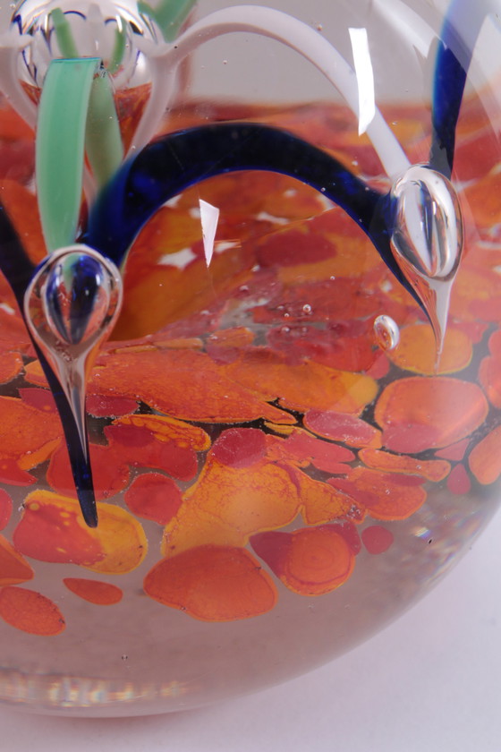 Image 1 of Briefbeschwerer orange mit Schleifen schwarz/weiss/grün