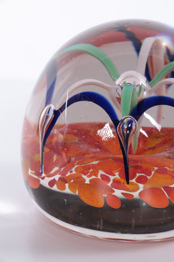 Image 1 of Briefbeschwerer orange mit Schleifen schwarz/weiss/grün