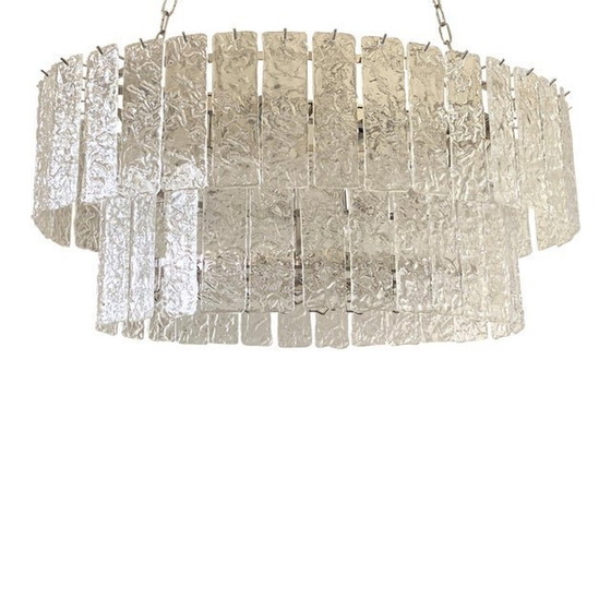Image 1 of Zeitgenössischer ovaler Kronleuchter aus gehämmertem "Listelli" Muranoglas