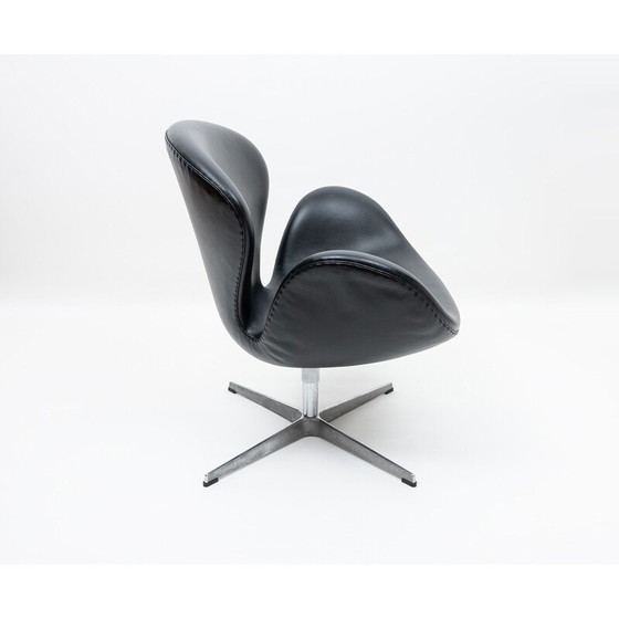 Image 1 of Vintage-Sessel Schwan aus Naturleder von Arne Jacobsen für Fritz Hansen, 1958