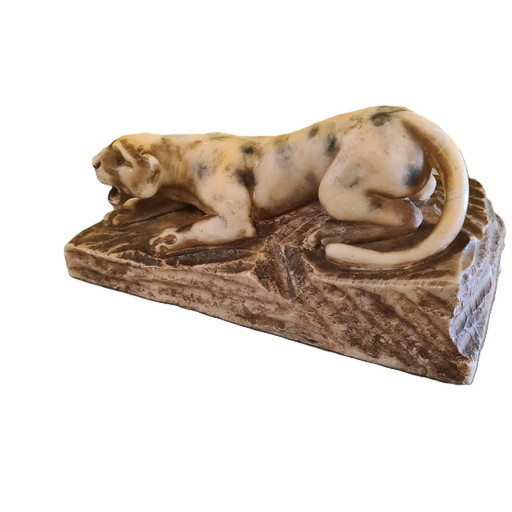 Französischer Alabaster Art Deco Schleichender Tiger