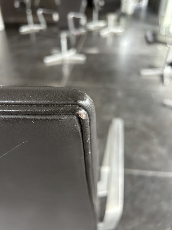 Image 1 of Fritz Hansen Oxford Medium Bürostuhl