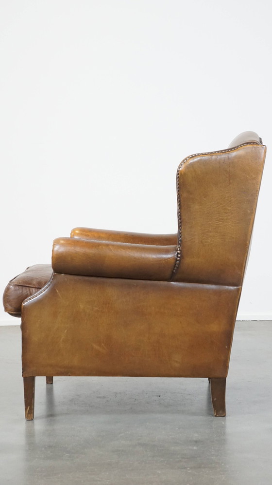 Image 1 of Schafsfell Ohrensessel