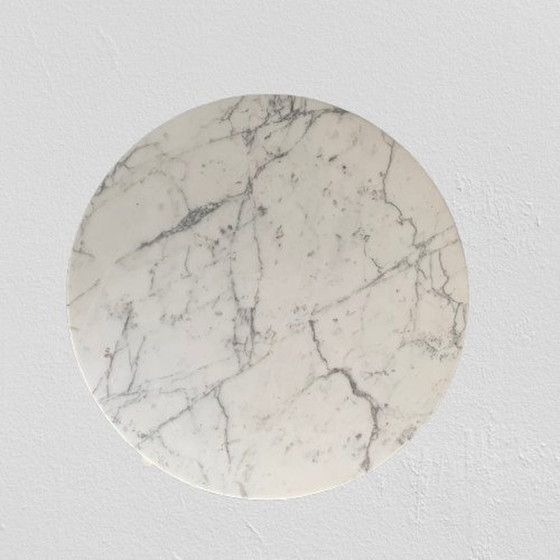 Image 1 of Couchtisch aus Carrara-Marmor