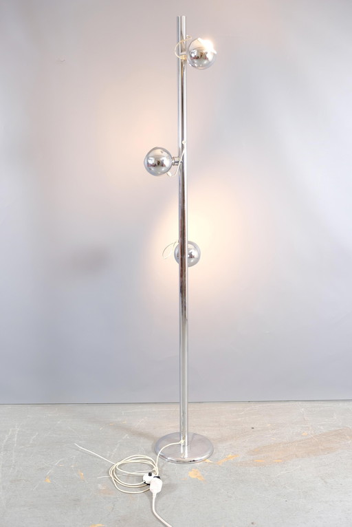 Vintage Magnet & Chrom Stehlampe, 1970er