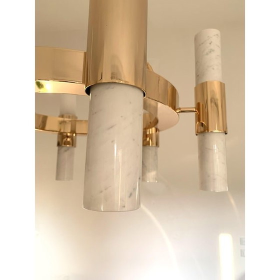 Image 1 of Zeitgenössischer Doppel-Kronleuchter aus Carrara-Marmor mit Goldring
