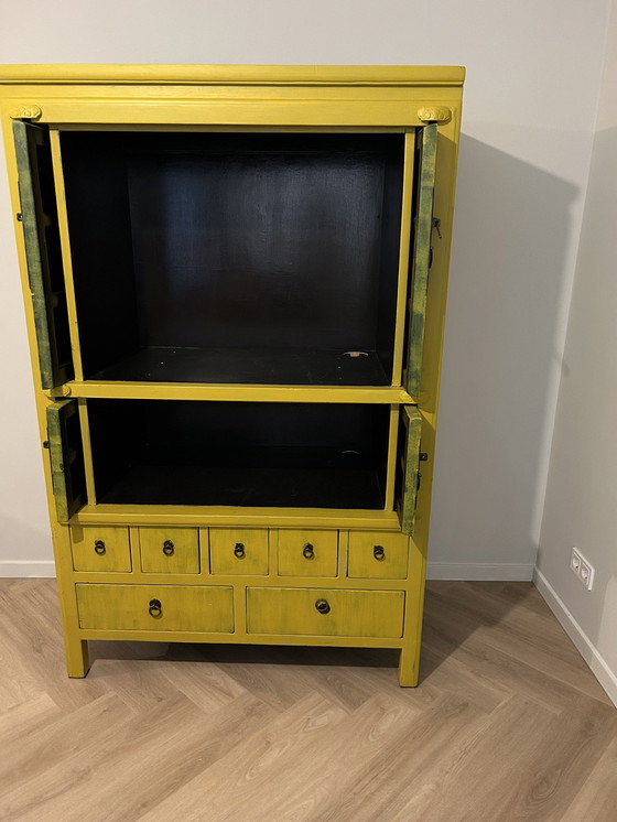 Image 1 of Chinesischer Schrank | Brautschrank | TV-Schrank