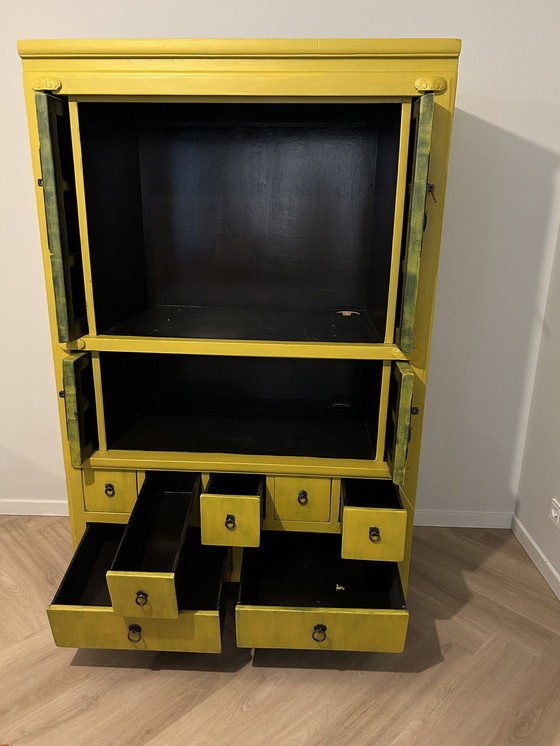 Image 1 of Chinesischer Schrank | Brautschrank | TV-Schrank