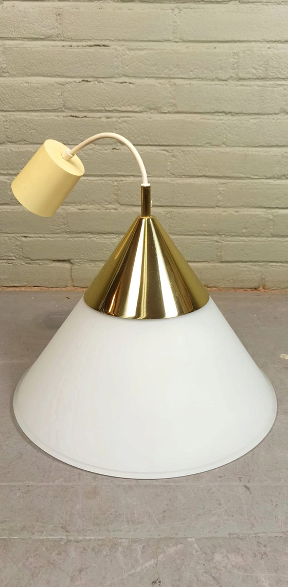 Image 1 of Glashutte Limburg Melkglas-Hängelampe