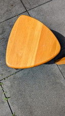 3x Brutalist dreieckige Beistelltische