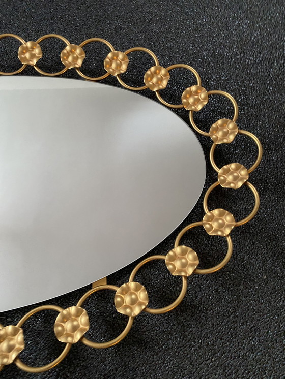 Image 1 of Ovaler Spiegel im Hollywood-Design