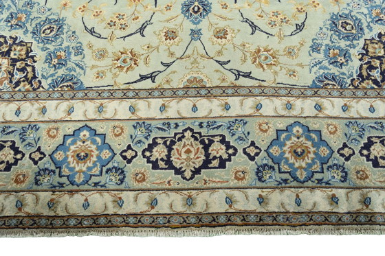 Image 1 of Handgeknüpfter Kashan Kork Teppich – Pistaziengrün – 388 X 261 Cm