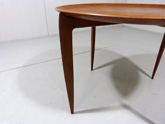 Image 1 of mid century Beistelltisch von Fritz Hansen