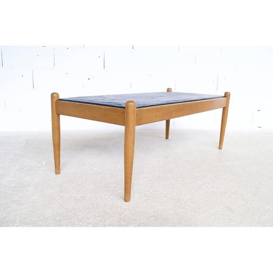 Image 1 of Skandinavischer Vintage-Couchtisch aus Eichenholz und Schiefer, 1960