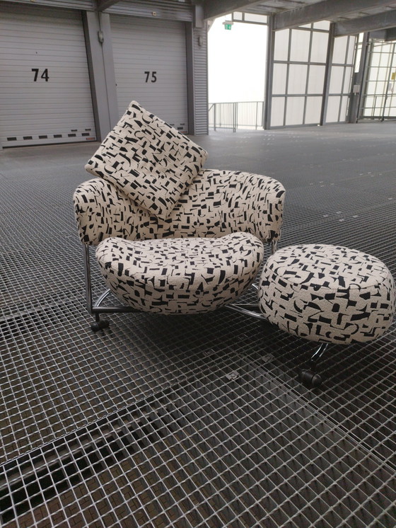 Image 1 of Cassina Girotonda Sessel mit Fußhocker