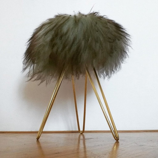 Vintage Dreibein Tabouret oder Hocker Haar, Frankreich, 1970