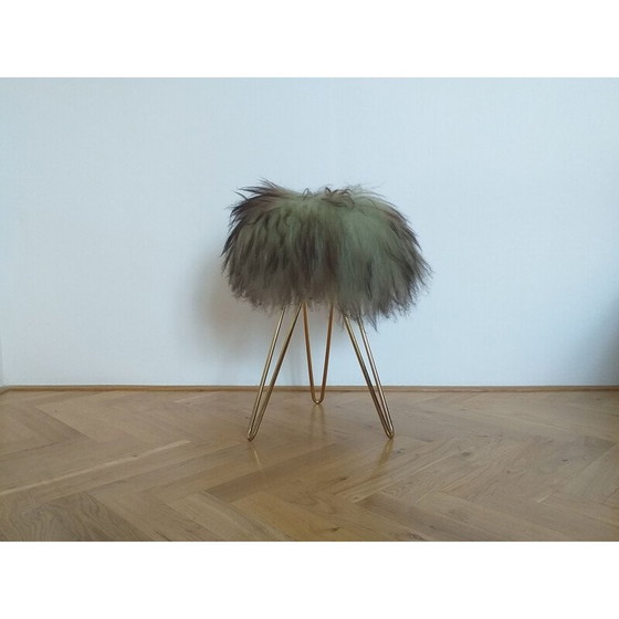 Image 1 of Vintage Dreibein Tabouret oder Hocker Haar, Frankreich, 1970