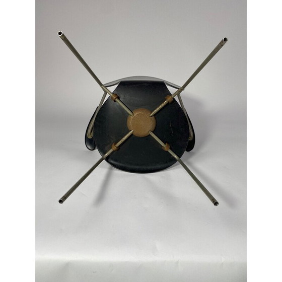 Image 1 of Vintage Stuhl mit Armlehnen Modell 3270