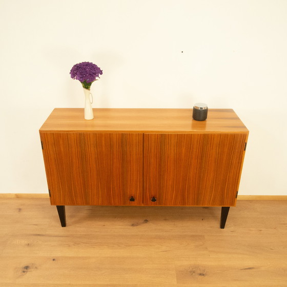 Image 1 of Sideboard mit 2 Türen von TEPE, Nussbaum, 1960er Jahre