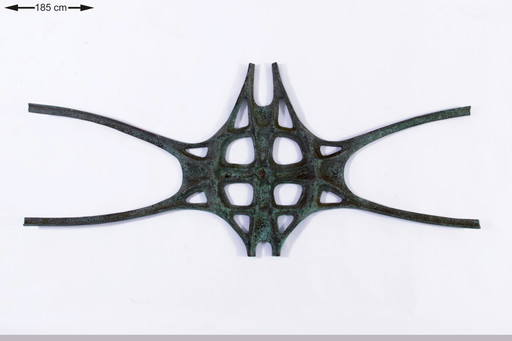 Brutalistische "Zeitlose Eleganz" Bronzewandskulptur