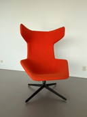 Moroso take a line for a walk Sessel