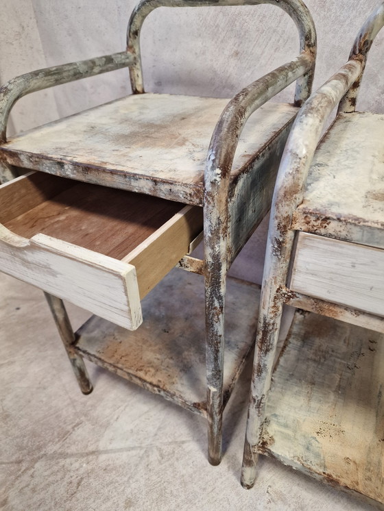Image 1 of Paar Vintage Metall Chevets Patiniert