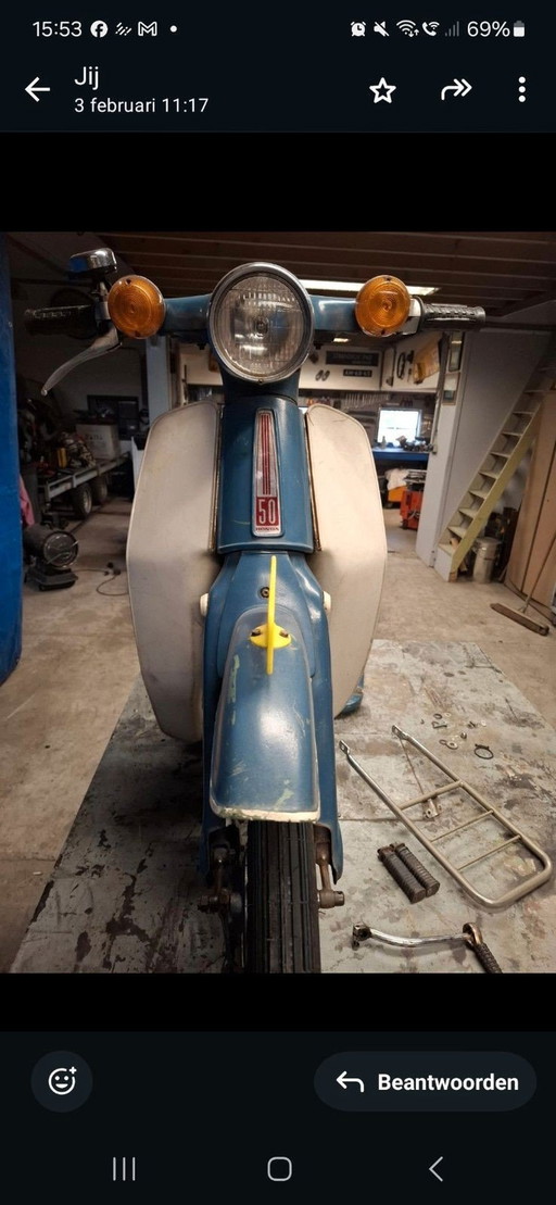 Honda C50