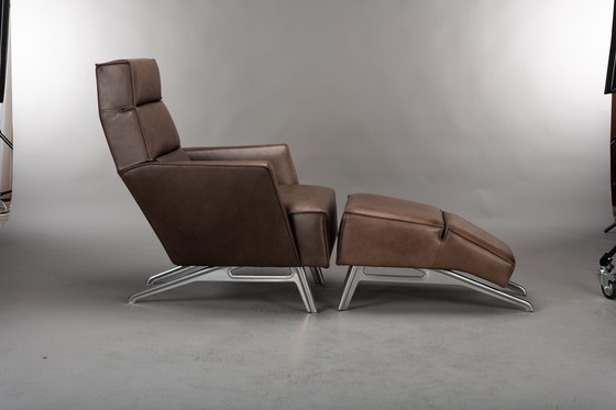 Image 1 of Design on Stock Solo-Stuhl mit Ottomane