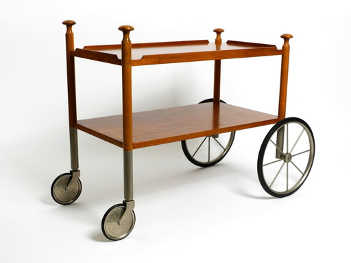 Sehr seltene schöne Mid Century Modern Bar Cart aus Nussbaum von Wilhelm Renz