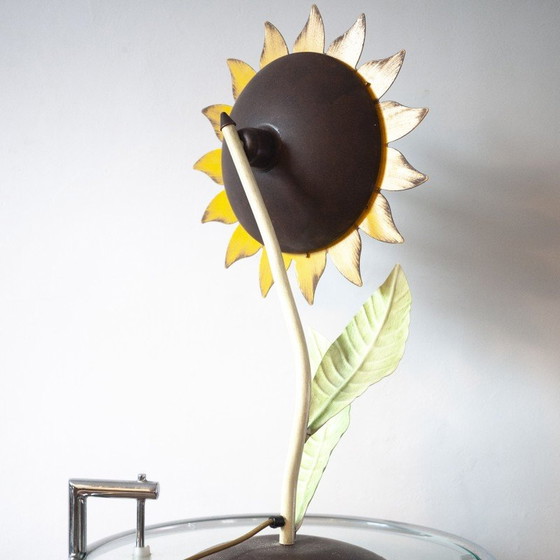 Image 1 of Tischlampe mit Sonnenblume aus Metall, Italien 1970