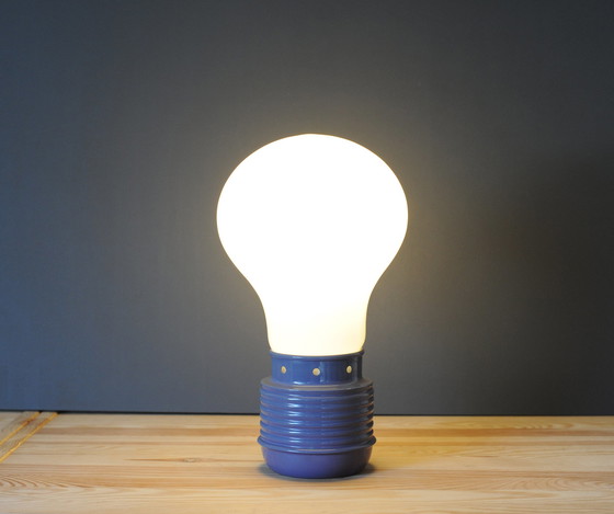 Image 1 of  Space-Age-Tischlampe in Form einer Glühbirne