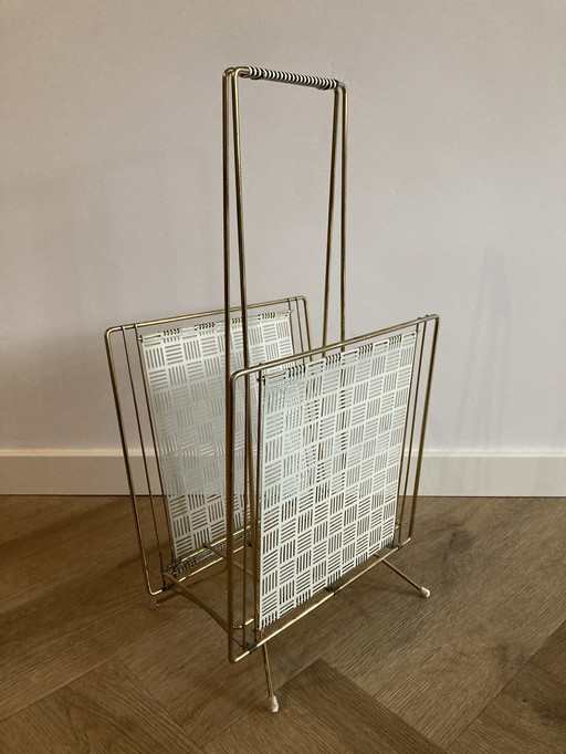 Vintage-Zeitungsständer