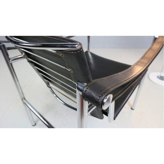 Image 1 of Vintage Modell LC1 Sessel aus Chromstahl und schwarzem Leder für Cassina, Italien 1970