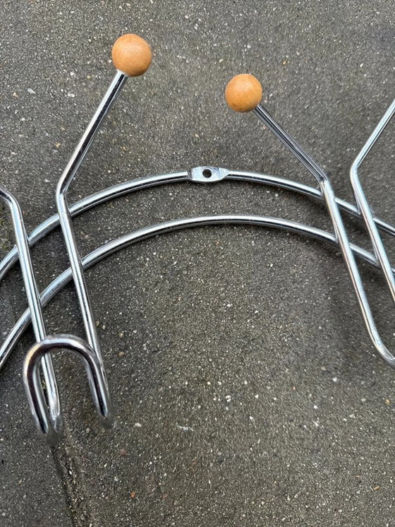 Image 1 of Sputnik Kleiderständer in Form von Musiknoten