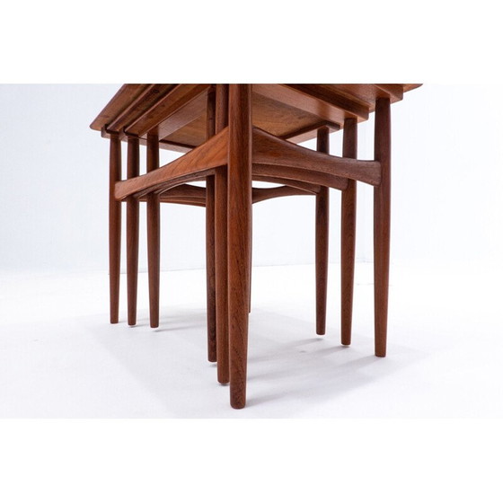 Image 1 of Mid-Century skandinavische Holztische, 1960er Jahre